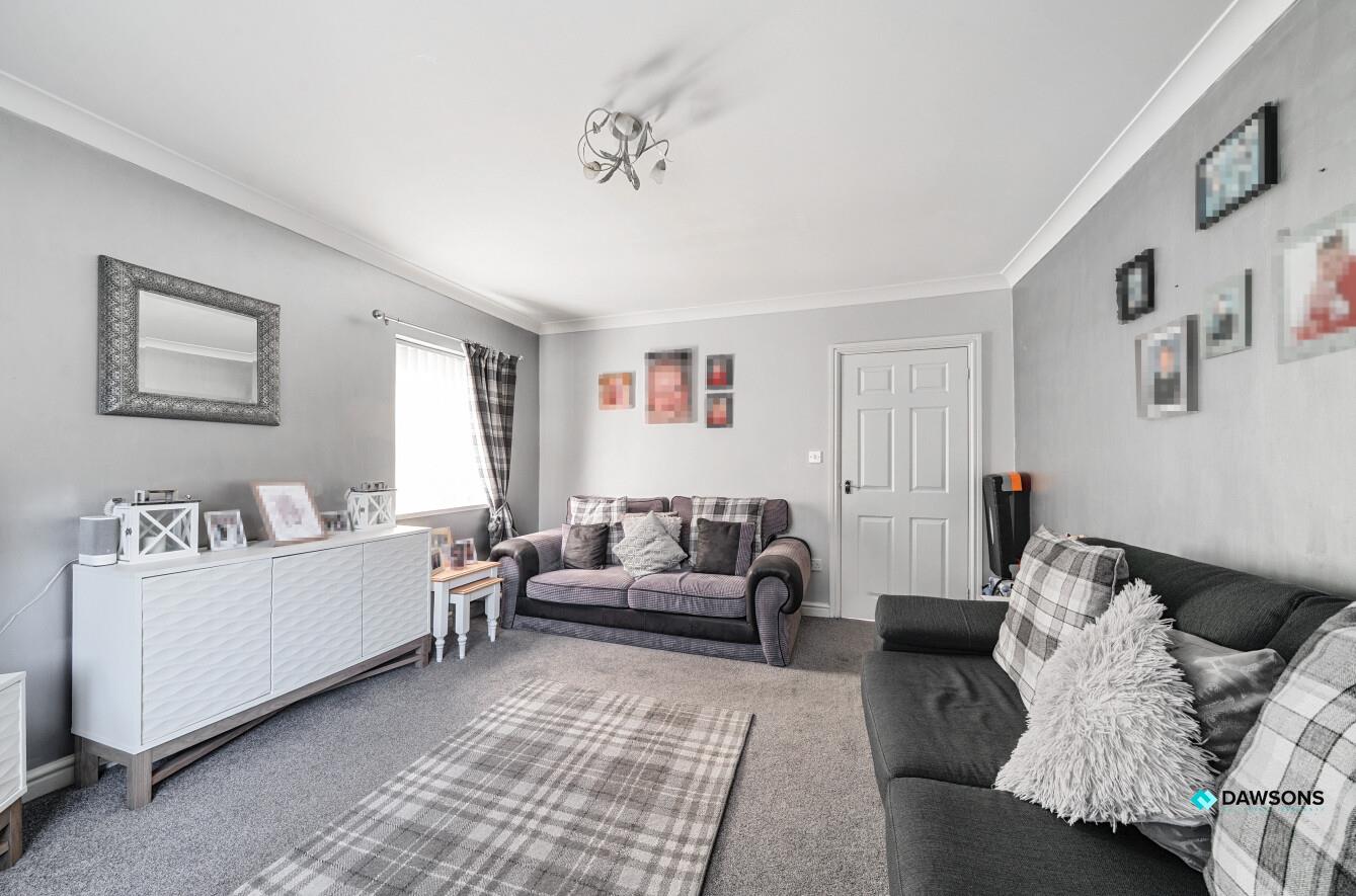 Maes Tref, Llanelli, SA15 3SY